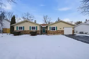2612 Mitchell Dr, Woodridge, IL 60517 - Photo 1