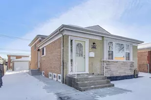 9115 S Green St, Chicago, IL 60620 - Photo 1