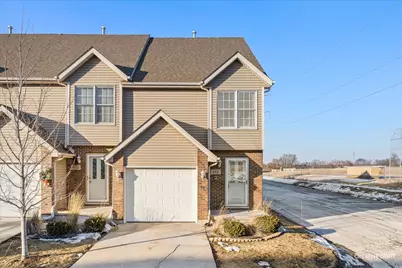 674 S Peace Road #674, Sycamore, IL 60178 - Photo 1
