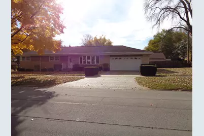 1815 E Grove Street, Arlington Heights, IL 60004 - Photo 1