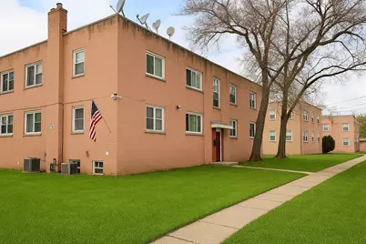 2444 W Berwyn Avenue #1N, Chicago, IL 60625 - Photo 1