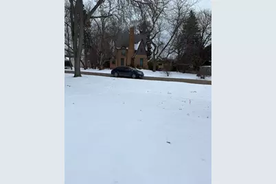 2334 Corona Rd, Beach Park, IL 60087 - Photo 1