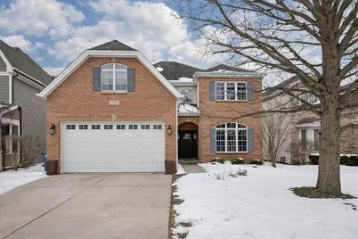 146 N Walnut Street, Elmhurst, IL 60126 - Photo 1