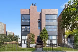 450 E Bowen Ave, Chicago, IL 60653 - Photo 1