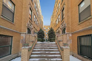 7209 S Yates Blvd, Chicago, IL 60649 - Photo 1