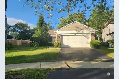 700 N Lakeside Drive, Vernon Hills, IL 60061 - Photo 1