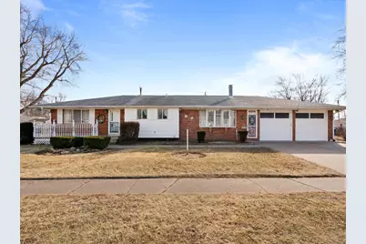 4816 44th Avenue, Moline, IL 61265 - Photo 1