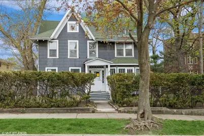 78 Pine Avenue, Riverside, IL 60546 - Photo 1