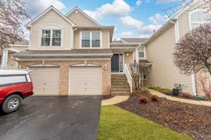 152 Hidden Pond Cir, Aurora, IL 60504 - Photo 1