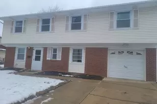 6835 Plumtree Ln, Hanover Park, IL 60133 - Photo 1