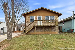 1313 Cherokee Dr, Round Lake Beach, IL 60073 - Photo 1