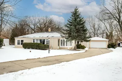 1045 S Columbine Avenue, Lombard, IL 60148 - Photo 1