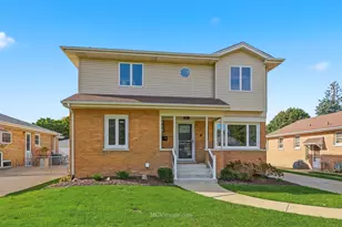 10132 S Turner Ave, Evergreen Park, IL 60805 - Photo 1