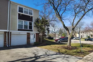 2011 Farnham Ct, Schaumburg, IL 60194 - Photo 1