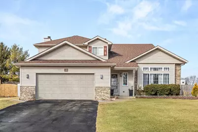 1101 Lindsay Street, Joliet, IL 60431 - Photo 1