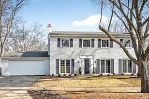 4003 Cumnor Rd, Downers Grove, IL 60515 - Photo 1