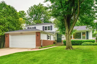 783 Green Briar Lane, Lake Forest, IL 60045 - Photo 1