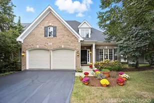 1017 Tartan Ct, Wheaton, IL 60187 - Photo 1