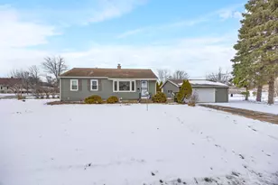 128 55th St, Downers Grove, IL 60515 - Photo 1
