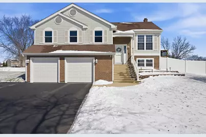 396 Nantucket Court, Bartlett, IL 60103 - Photo 1