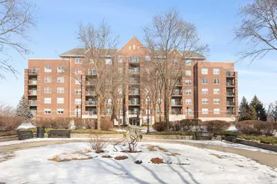 440 W Mahogany Court #608, Palatine, IL 60067 - Photo 1