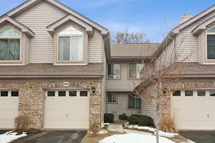 1506 N St Marks Pl, Palatine, IL 60067 - Photo 1