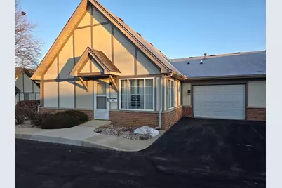 1684 Willow Circle Drive #1684, Crest Hill, IL 60403 - Photo 1