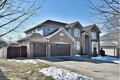 5761 Providence Drive, Hoffman Estates, IL 60192 - Photo 1