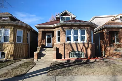 5536 W Melrose Street, Chicago, IL 60641 - Photo 1