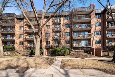 1695 2nd Street #305, Highland Park, IL 60035 - Photo 1