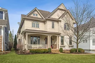 716 E Sunnyside Ave, Libertyville, IL 60048 - Photo 1