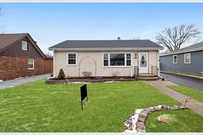 7318 W 113th Street, Worth, IL 60482 - Photo 1