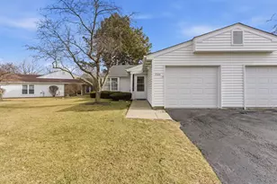 7105 St Tropez Ct, Fox Lake, IL 60020 - Photo 1