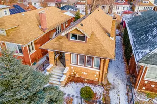 7715 S Oglesby Ave, Chicago, IL 60649 - Photo 1