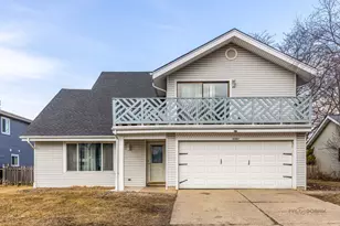 1261 Hialeah Ln, Hanover Park, IL 60133 - Photo 1