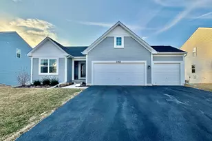 1911 Pauline Pl, Plano, IL 60545 - Photo 1