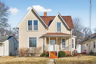 714 Ellwood Ave, Dekalb, IL 60115 - Photo 1