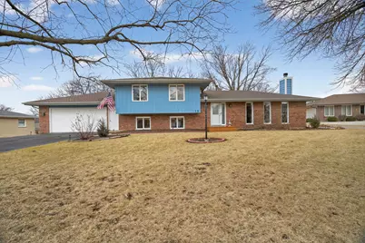 15 E Cedar Court, Yorkville, IL 60560 - Photo 1