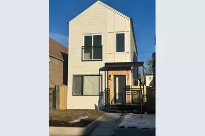 1048 N Saint Louis Avenue, Chicago, IL 60651 - Photo 1
