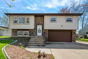 1121 Abbot Ln, University Park, IL 60484 - Photo 1