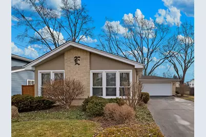 925 N Pecos Avenue, Mount Prospect, IL 60056 - Photo 1