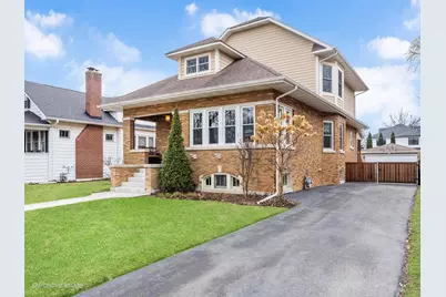 184 E Grantley Avenue, Elmhurst, IL 60126 - Photo 1