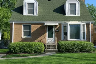 215 N Main St, Mount Prospect, IL 60056 - Photo 1