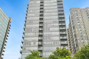 653 N Kingsbury St, Chicago, IL 60654 - Photo 1