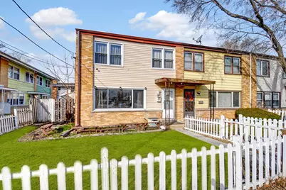 543 Lynn Court #A, Glendale Heights, IL 60139 - Photo 1