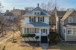 316 S 2nd Ave, Maywood, IL 60153 - Photo 1