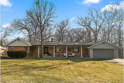 8707 W 123rd Street, Palos Park, IL 60464 - Photo 1