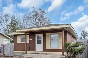 1321 N Cedar Lake Rd, Round Lake Beach, IL 60073 - Photo 1