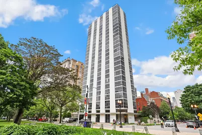 1555 N Dearborn Parkway #6E, Chicago, IL 60610 - Photo 1