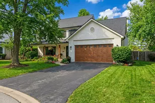 2450 Tanglewood Dr, Lisle, IL 60532 - Photo 1